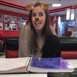 Meet your Posher, Nikki